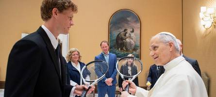 Zwischen Tennis und Tradition: Papst Leo liebt das Spiel