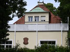 streit mit studentenverbindung: „sie und ihre braune gesinnung widern uns an“