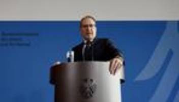 bundesinnenministerium: dobrindt will turboeinbürgerung der ampel abschaffen