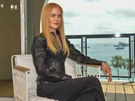 Plötzlich wieder Rotschopf: Nicole Kidman ist eine gute Ehefrau