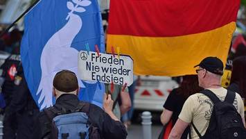 querdenker-demonstration in mitte: afd-politiker mobilisieren