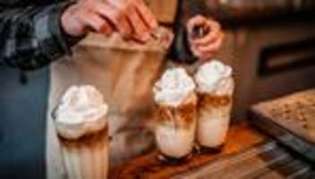 eiskaffee: wer eiskaffee trinkt, mag weder eis noch kaffee