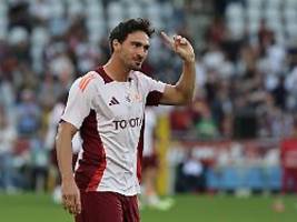 Das war's für den Weltmeister: Mats Hummels bekommt ein paar letzte Karriere-Sekunden geschenkt