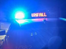 Mehrere Personen verletzt: Mindestens drei Tote bei Unfall auf Autobahn