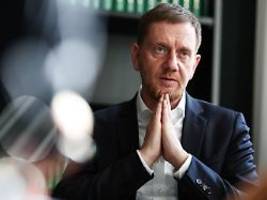 nicht märtyrerrolle stärken: kretschmer für wahl von afd-ausschusskandidaten
