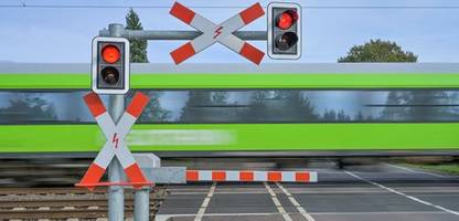 FlixTrain greift die Deutsche Bahn an - Züge für 2,4 Milliarden Euro bestellt