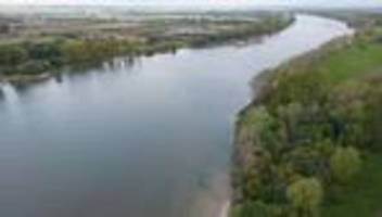 drei bundesländer, ein ziel: wie rein ist der rhein? - ein fluss unter dauerbeobachtung