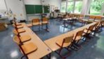 schulen: mail mit bombendrohung ging an 285 nrw-schulen