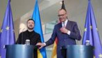 Ukraine-Krieg: Deutschland unterstützt Ukraine bei Beschaffung weitreichender Waffen
