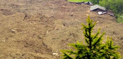 Schweiz: Gletschersturz verschüttet Teile des Dorfes Blatten
