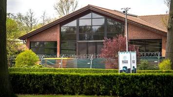 Von der Reithalle zum Gerichtssaal: Klette-Prozess in Verden