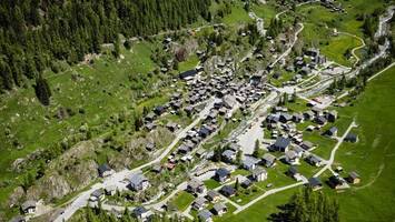 Bergsturz in Blatten: Vorher-Nachher-Bilder zeigen Katastrophe