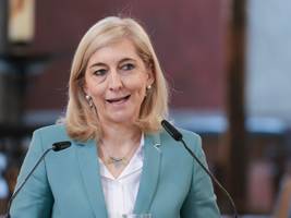 Gesundheitspolitik: Die Frau mit dem Kamikaze-Job