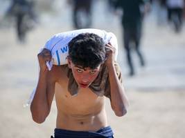Krieg in Gaza: Chaos bei Verteilung von Lebensmitteln in Gaza