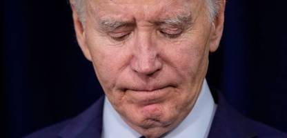jake tapper über joe biden: »seine geistigen kräfte versickerten wie wasser im wüstensand«