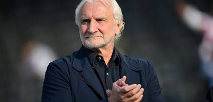 Wechsel zu Bayern München: Rudi Völler bezeichnet Jonathan Tah als »Weltklasse«