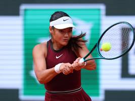 Emma Raducanu in Paris: Schutzlos auf dem Centre Court