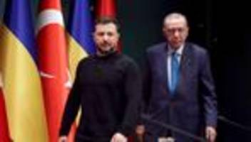 krieg in der ukraine: selenskyj spricht mit erdogan über ukraine-verhandlungen