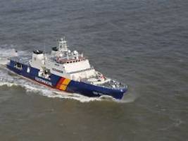 russischen frachter überwacht: drohnen kreisen stundenlang über schiff der bundespolizei