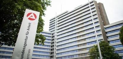 milliardenloch bei der bundesagentur für arbeit