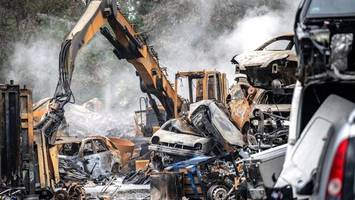 großbrand in hatten - ermittlungen gegen einen mitarbeiter