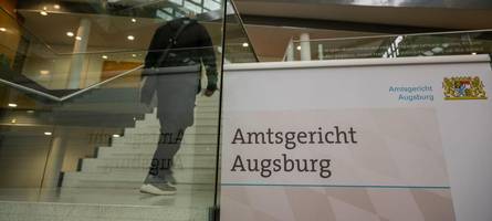 Sex-Chat mit angeblich Minderjähriger: Mann aus Augsburg wird zu Geldstrafe verurteilt