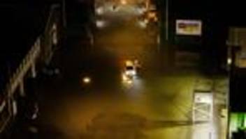 starkregen: behörden melden Überschwemmungen nach unwetter in nordrhein-westfalen