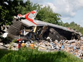 Sprengstoffexplosionen: Zwei Zugbrücken in Russland stürzen ein