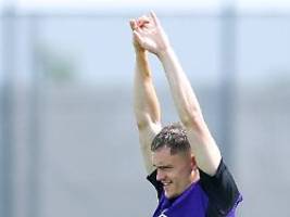 Weiterer Spieler Teil des Deals?: Bayer 04 soll nächstes Mega-Angebot für Wirtz abgeschmettert haben