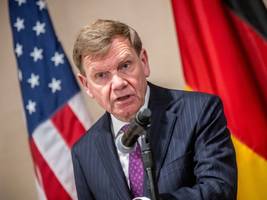 US-Senator in Berlin: Pläne, die den Europäern Hoffnung machen