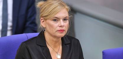 Bundestag: Julia Klöckner fordert Regierung zu mehr Präsenz in Sitzungswochen auf