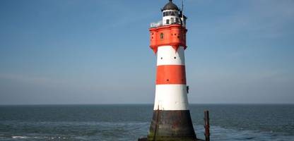 nordsee: leuchtturm »roter sand« sucht neues zuhause