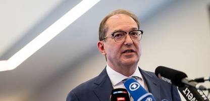 Urteil zu Migrationspolitik: Alexander Dobrindt hält an Zurückweisung von Asylsuchenden fest
