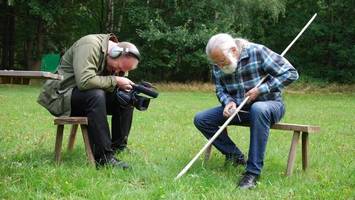 Steinzeit-Experiment in Ahrensburg: Film feiert Premiere