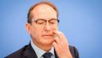 asyldebatte: deutscher anwaltverein fordert ende von zurückweisungen