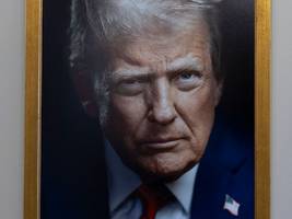 Neues Trump-Porträt: Finster mit Goldrahmen