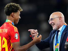 spaniens nationaltrainer luis de la fuente im gespräch: „lamine yamal ist von gottes zauberstab berührt“