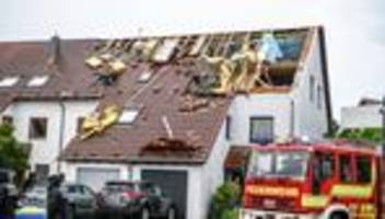 unwetter: häuser abgedeckt - dwd prüft möglichen tornado im südwesten