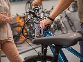 ADAC testet Rabattwille: Feilschen lohnt sich: Fahrradkauf oft mit Rabatten möglich