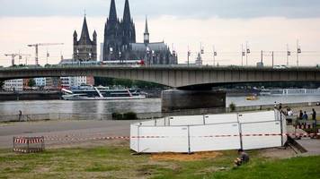 Bombenentschärfung in Köln: Nach Bombenfund in Deutz – größte Evakuierung seit Kriegsende hat begonnen