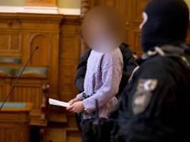 menschenunwürdige bedingungen: in ungarn inhaftierte maja t. kündigt hungerstreik an