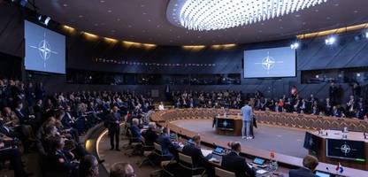 Nato beschließt größtes Aufrüstungsprogramm seit Jahrzehnten