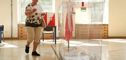Polen: Warum sind die Wahlurnen durchsichtig?