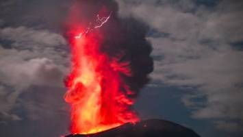 sensation in italien: vulkan-fossilien enthüllen geheimnis