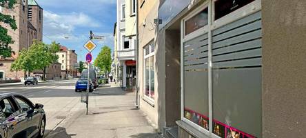 die polizeipräsenz in der donauwörther straße ist ein deutliches signal