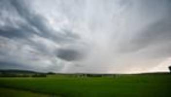 wetter an pfingsten: mal so, mal so - wechselhaftes wetter an pfingsten erwartet