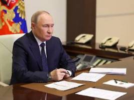 Lok nach Explosion entgleist: Ukraine greift Russland an - Einschläge bei Militärflugplätzen