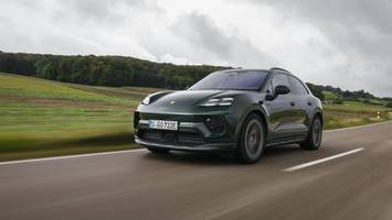 Porsche im Wert von 120.000 Euro vom Straßenrand gestohlen