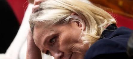 noch ein rückschlag für le pen: rechtsextreme verliert mandat