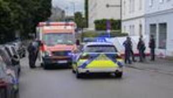 Passau: Mann fährt in Menschengruppe und verletzt fünf Personen